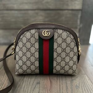 Gucci crossbody/shoulder bag